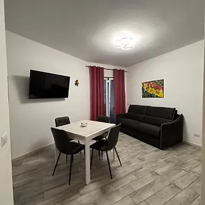  Appartamento Casa Larry
