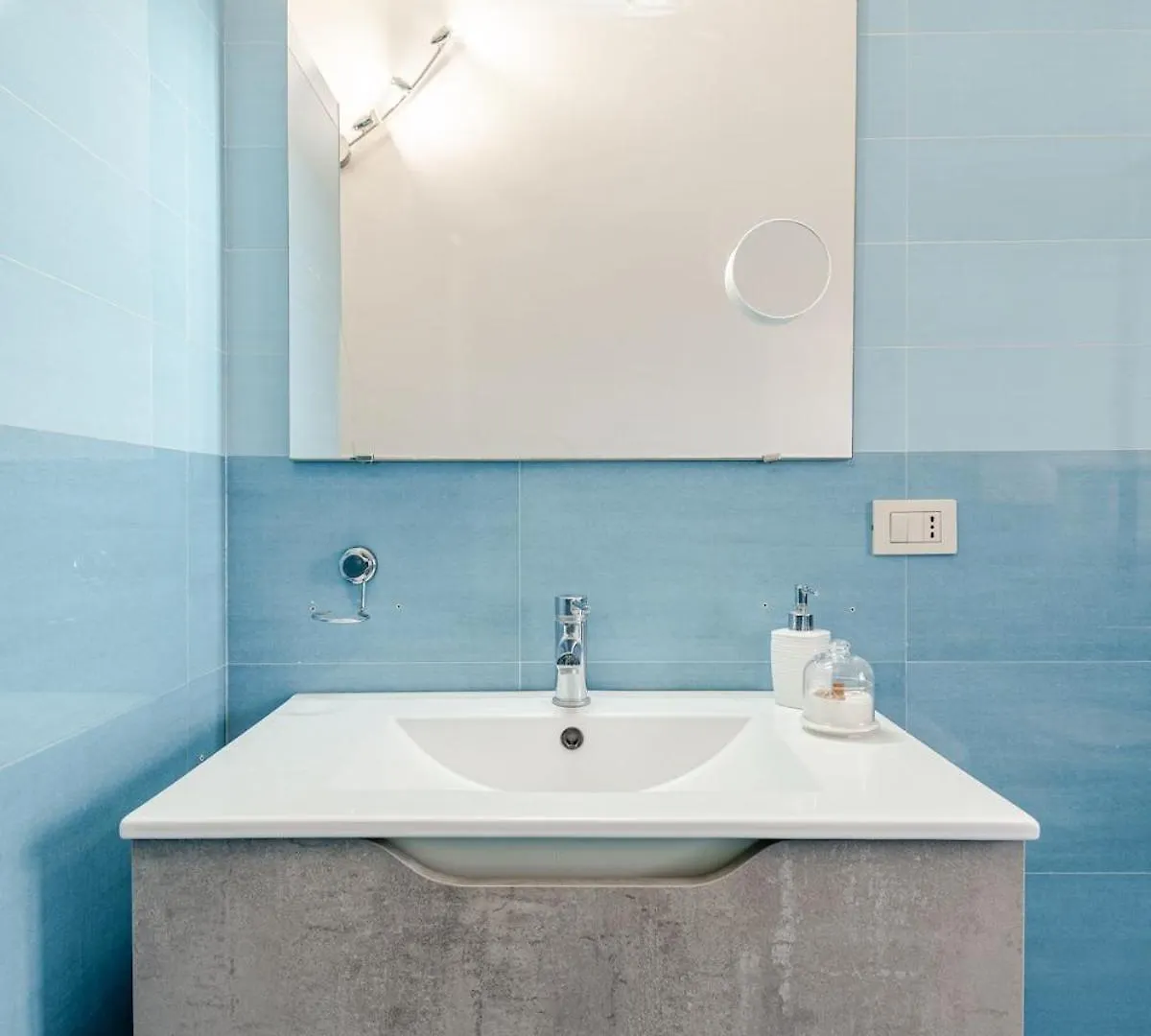 Appartamento Tsuki House Marino Italia
